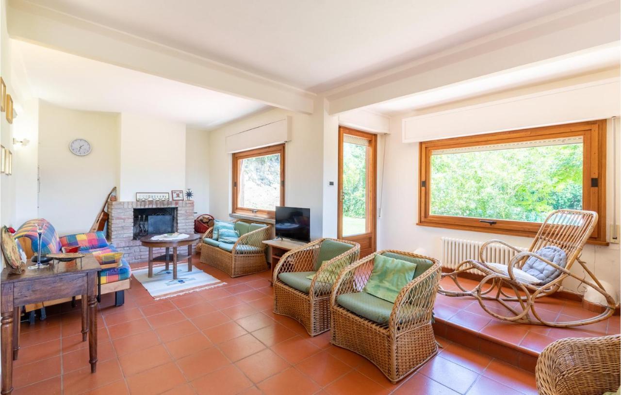 Nice Home In San Giustino Pg Экстерьер фото